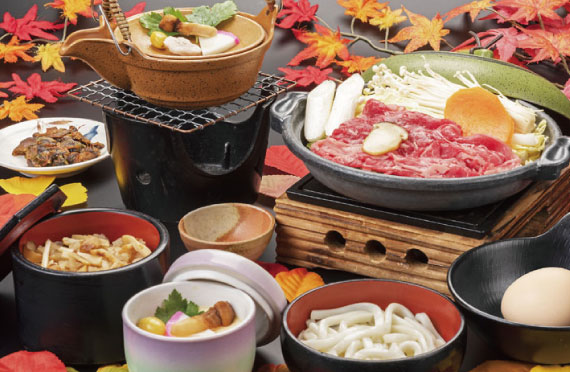 新宿発 秋の味覚 松茸すき焼き御膳 と甘ーいシャインマスカット狩り食べ放題 神秘的な絶景パワースポットめぐる秋の味覚贅沢三昧欲張りプラン ツアー詳細 クラブゲッツ