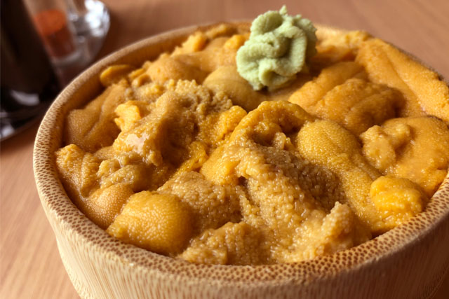 《札幌発日帰り》積丹　甘味抜群！旬の生うに丼＆浜鍋と甘み抜群の仁木さくらんぼ食べ放題