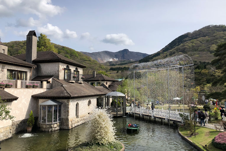 箱根ガラスの森美術館