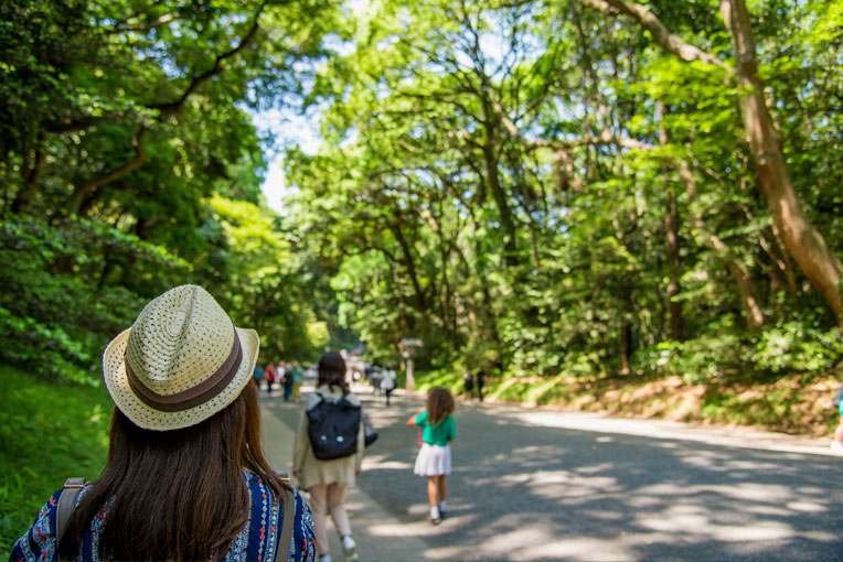 鎮守の社とは？～「永遠の社」を目指して～